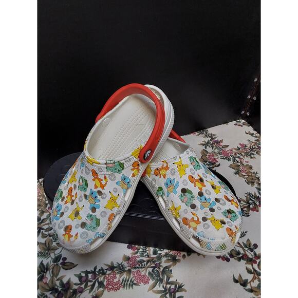 Crocs Pokémon Classic Multi color Size J5 Limited Edition - Picture 1 of 7